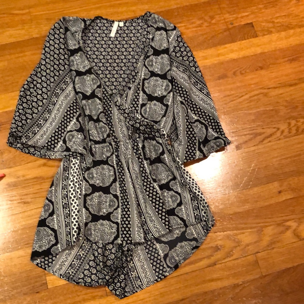 Elan romper with 3/4 sleeves